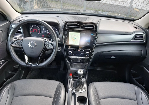 SsangYong Tivoli cena 67900 przebieg: 21316, rok produkcji 2019 z Skoki małe 407